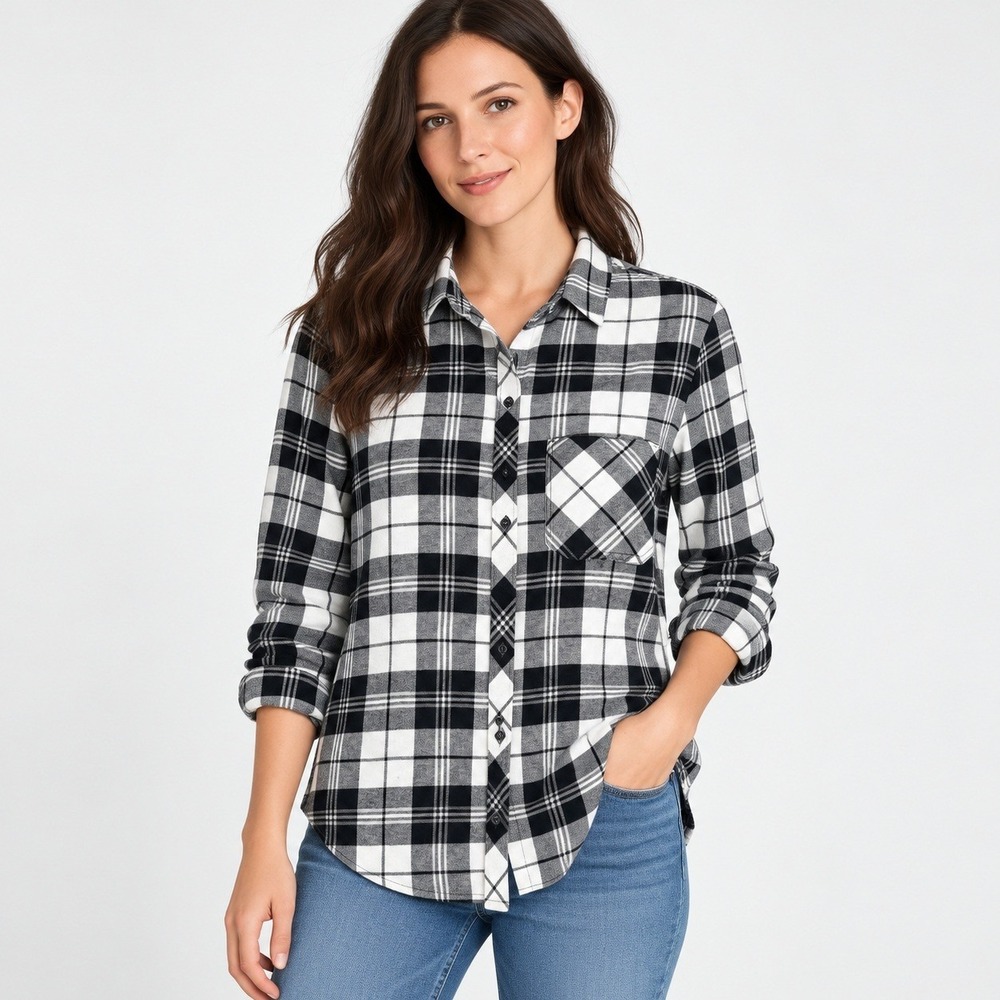 GAP Plaid Button Down Shirt Women Large Black White Long Sleeve Curved Hem L